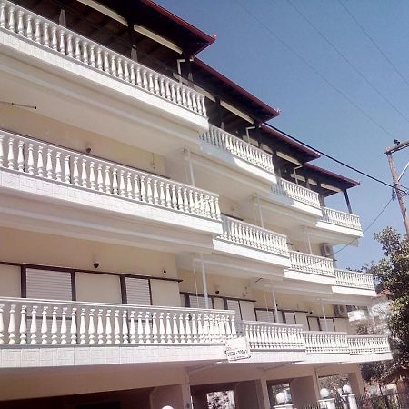 Sea View Apartments Aphrodite Лептокария Экстерьер фото